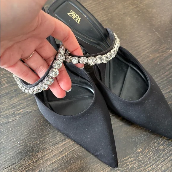 Zara Black Heels with Crystal Embellishments - Picture 2 of 3